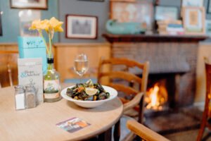 About Us - Hope & anchor